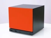 Консоль Valve Steam Machine поддерживает сменные лицевые панели.