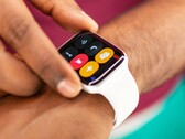 Часы Apple Watch получат значительное обновление в следующем году. (Источник изображения: Solen Feyissa)