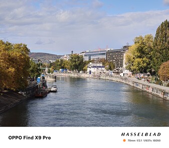 Oppo 70mm 200 мегапикселей, без штатива.