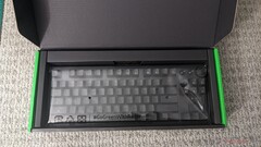 Внутренняя упаковка Razer Huntsman V3 Pro TKL 8KHz
