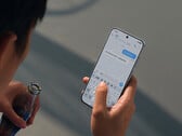 OnePlus делится характеристиками дисплея компактного 13T (Источник изображения: OnePlus)