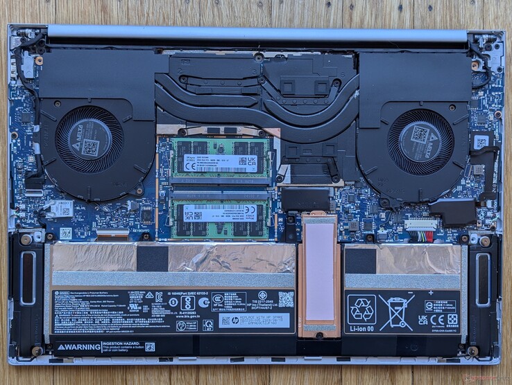Внутреннее устройство ZBook Studio 16 G11. Между ним и Studio 16 G9 нет существенных различий