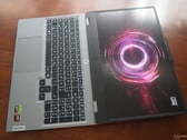 Выбор между LOQ 15 и Legion 5 15 зависит от бюджета и требований (Источник изображения: Notebookcheck)