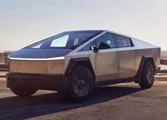 Пикап Tesla Cybertruck (Источник изображения: Greg Pajo/Car and Driver)