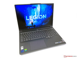 На обзоре: Lenovo Legion 7 16IAX7. Тестовый образец предоставлен Lenovo