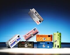 Фотоаппарат Kodak Charmera выходит в новой серии в семи цветовых вариантах.