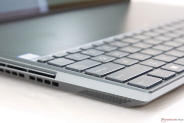 Ноутбук толще и тяжелее большинства ZenBook