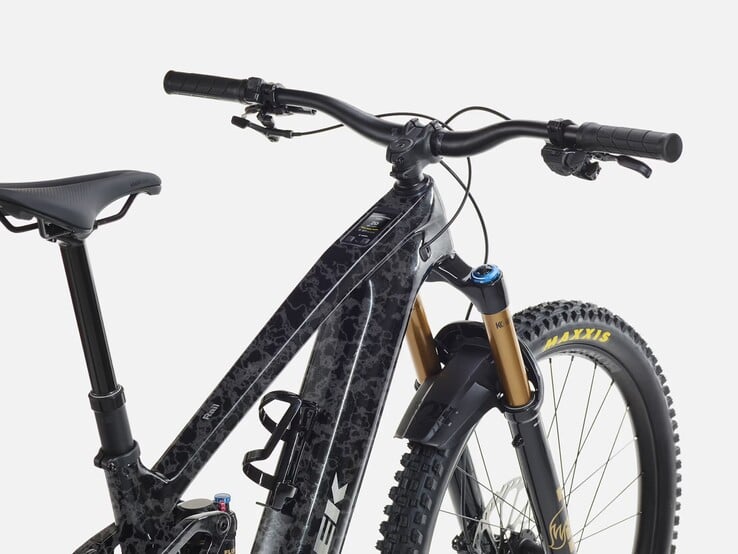 Электрический горный велосипед Trek Rail+ 9.8 Gen 5 оснащён дисплеем Bosch Kiox 400C