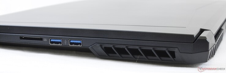 Правая сторона: картридер, 2x USB 3.1 Gen. 1 Type-A