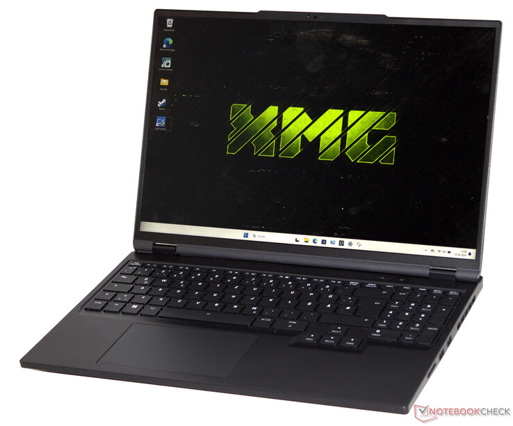 XMG Neo 16 (начало 24)
