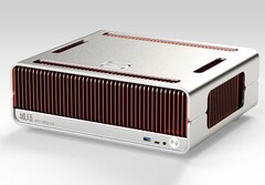 Благодаря твердому медному радиатору этот корпус вообще не требует вентилятора. (Источник изображения: FanlessVC)