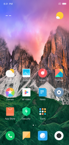 Xiaomi Mi 8 Explorer Edition - домашний экран