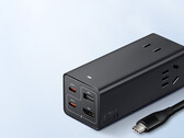 Новое настольное зарядное устройство Xiaomi 7-в-1 оснащено тремя портами USB (Источник изображения: Xiaomi - ред.)