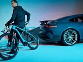Меры жесткой экономии в Штутгарте заставили компанию Porsche закрыть три дочерних предприятия и переориентироваться на основной бизнес.