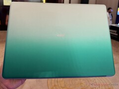 Нам удалось немного поработать с ноутбуком Intel Wildcat Lake