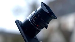 Подобно концептуальному телефону Xiaomi 12S Ultra, выпущенному в 2022 году,