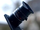 Подобно концептуальному телефону Xiaomi 12S Ultra, выпущенному в 2022 году, "Realme Ultra", скорее всего, также будет предлагать съемный объектив. (Источник изображения: MrWhosetheBoss)