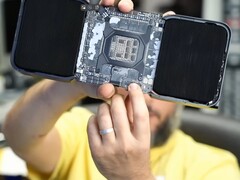 Nvidia RTX Pro 6000 стоимостью $10 000 стал бесполезен после того, как сломался PCIe (Источник изображения: NorthbridgeFix на YouTube)