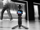 DJI Osmo Pocket 4 может получить замедленную съемку 4K 240 кадров в секунду против 4K 120 кадров в секунду у Pocket 3 (на фото).
