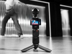 DJI Osmo Pocket 4 может получить замедленную съемку 4K 240 кадров в секунду против 4K 120 кадров в секунду у Pocket 3 (на фото).
