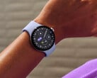 Сообщается, что в будущем часы Google Pixel Watch можно будет разблокировать с помощью подключенного смартфона.