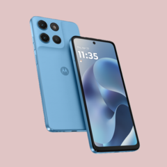 Moto G17 Power в цветовом решении Pantone Alaskan Blue (Источник изображения: Motorola)