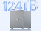 Модель Wildcat Lake NAS поставляется с впаянным накопителем UFS 3.1. На снимке: рекламное изображение модели ME Pro 304 с выделенными параметрами общей емкости накопителя.