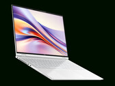 Honor magicBook Pro 16 продается во всем мире в пурпурном и белом цветовых вариантах. (Источник изображения: Honor)