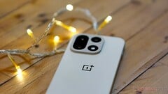 Похоже, что OnePlus 16 все еще находится в стадии разработки, чего, судя по всему, уже нельзя сказать об OxygenOS.