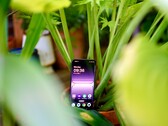 OnePlus Nord 5 выглядит неплохо, но некоторые аспекты хуже по сравнению с предшественником