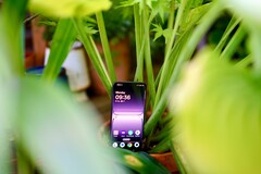 OnePlus Nord 5 выглядит неплохо, но некоторые аспекты хуже по сравнению с предшественником