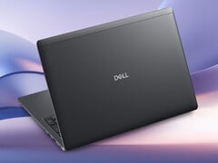Dell Pro Precision 5 Series 16S уступает многим 16-дюймовым рабочим станциям по весу.