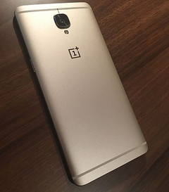 Дизайн и компоновка Oneplus 3 и 3T одинаковы, но начинка у них разная