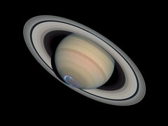 Изображение, показывающее Сатурн с аврорами. (Источник изображения: WikiImages - Pixabay)