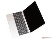 12-дюймовый MacBook по-прежнему остаётся самым лёгким MacBook за всю историю.