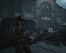 Скриншот игрового процесса из игры «The Sinking City 2», на котором изображён главный герой Кальвин Рафферти.