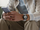 Часы Galaxy Watch7 будут ужасно похожи на своих предшественников, как показано на фотографии. (Источник изображения: Samsung)