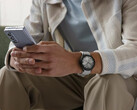 Часы Galaxy Watch7 будут ужасно похожи на своих предшественников, как показано на фотографии. (Источник изображения: Samsung)
