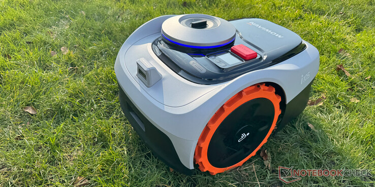 Navimow i105E - лучший робот-газонокосилка для небольших участков, который мы знаем (Источник изображения: Notebookcheck)