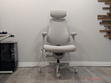 Передняя панель LiberNovo Omni.