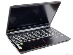 На обзоре: Acer Nitro 5 AN515-55. Тестовый образец предоставлен notebooksbilliger.de