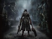 Официальный ключевой арт игры «Bloodborne», на котором изображен Охотник, стоящий на улицах Йхарнама