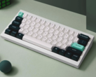 Игровая клавиатура Keychron Q4 HE с эффектом холла, полностью алюминиевым корпусом и магнитными переключателями Gateron. 
