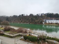 Сверхширокоугольная камера (0,5-кратный зум)