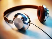 Сообщается, что компания Samsung разрабатывает накладные наушники под брендом Galaxy.