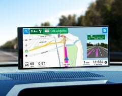 Новейшие GPS-устройства Garmin оснащены большими сверхширокими дисплеями.