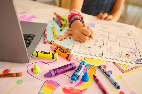 Флэш-накопитель SanDisk Crayola USB-C гораздо больше, чем мелки Crayola. (Источник изображения: SanDisk)