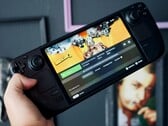 Valve выпустила оригинальный Steam Deck в феврале 2022 года по стартовой цене $399.