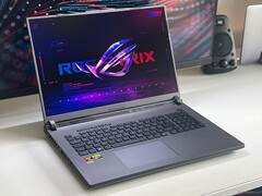 Asus ROG Strix G18 G814 (источник изображения: Notebookcheck)