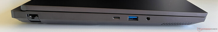 Слева: Ethernet (2,5 Гбит/с), USB-C 3.2 Gen 2 (10 Гбит/с, DisplayPort 1.4a, 100-ваттный Power Delivery), USB-A 3.2 Gen 1 (5 Гбит/с), 3,5 мм аудио